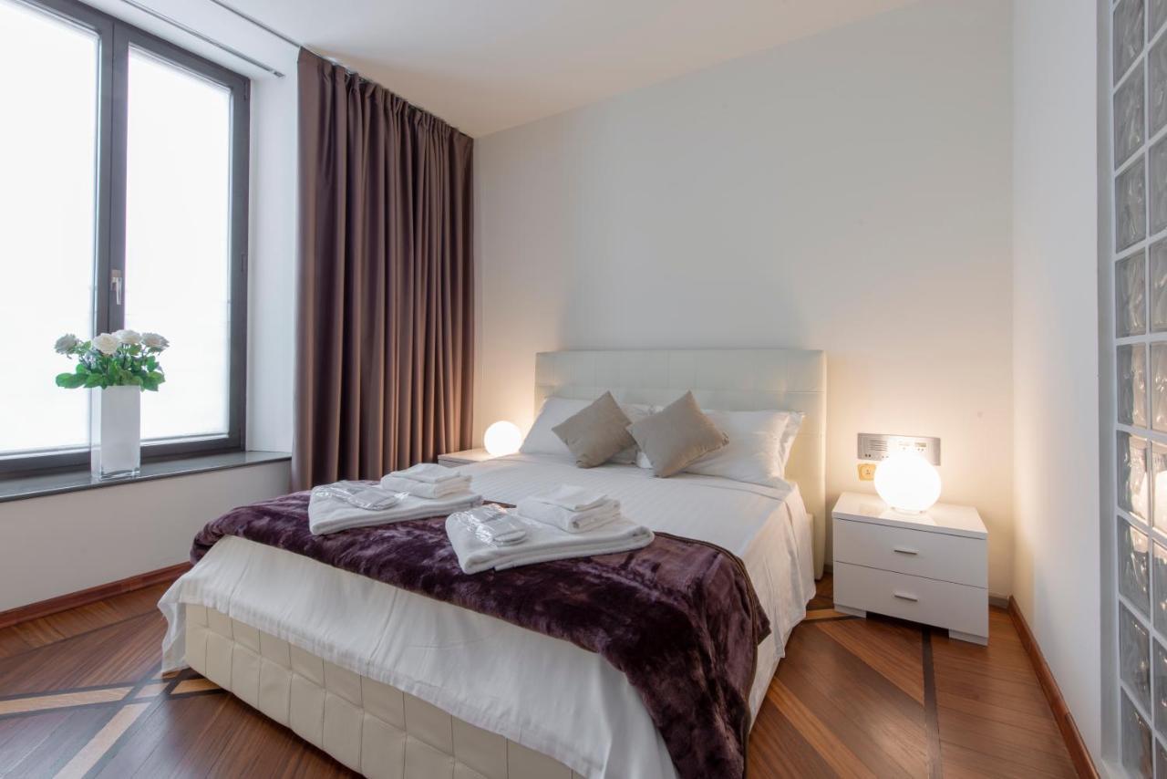 Milan Royal Suites - Centro Duomo Exterior photo